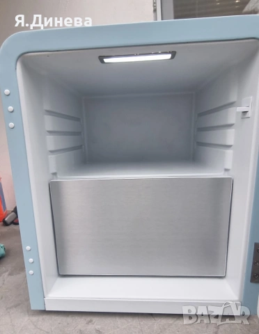 Мини хладилник с фризер Klarstein 37L , снимка 4 - Хладилници - 53135488