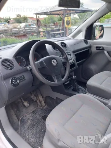 Volkswagen Caddy 2.0 SDI 2009г., снимка 7 - Автомобили и джипове - 50155640