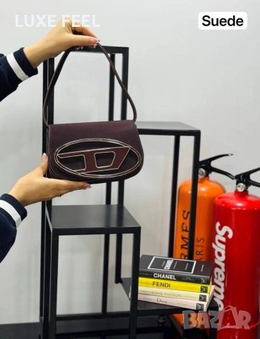 Diesel 💎 Дамски Чанти , снимка 10 - Чанти - 53326909