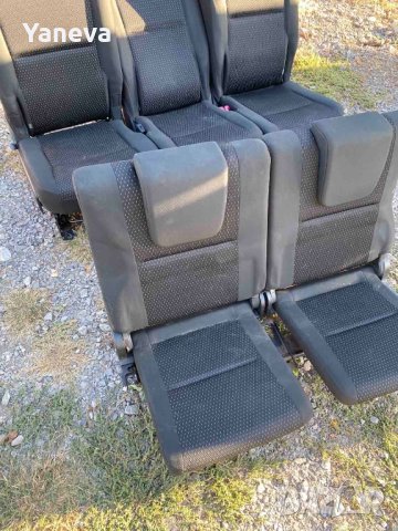 Седалки за Toyota Corolla Verso, снимка 1 - Части - 42603643