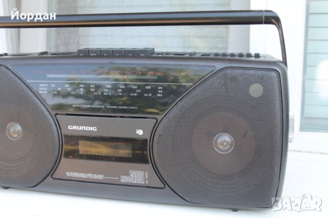 Радиокасетофон ''Grundig RR 465'', снимка 3 - Радиокасетофони, транзистори - 41340801