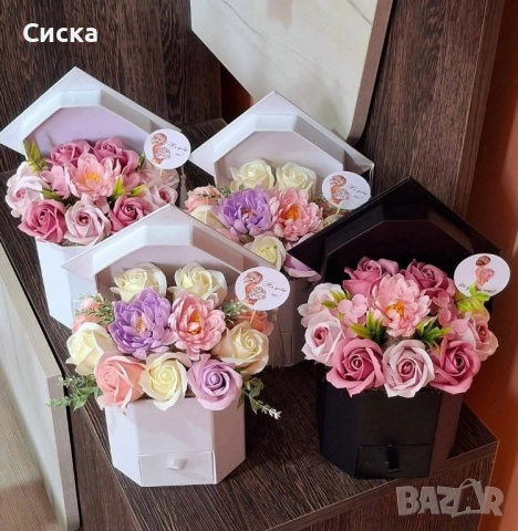 Тематични букети със 11 броя сапунени цветя от пластечен сапун за абитуриенти💃🏼 или абсолвенти, снимка 2 - Подаръци за жени - 49792923