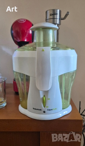 Сокоизтисквачка Taurus 400W за плодове и зеленчуци