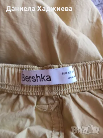Широк спортен панталон Bershka, снимка 5 - Панталони - 50344050
