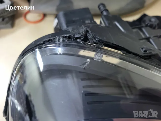 Десен фар Porsche Macan desen far порше макан, снимка 4 - Части - 49277978