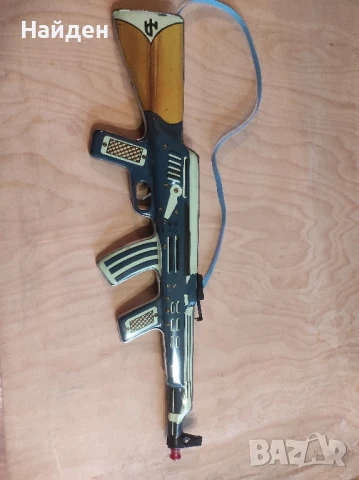 Детски соц. играчки