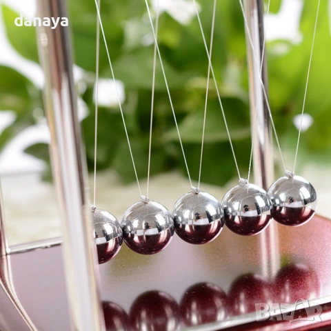 6371 Махалото на Нютон – антистрес перпетомобиле за бюро и офис, 17см, снимка 6 - Декорация за дома - 53300014