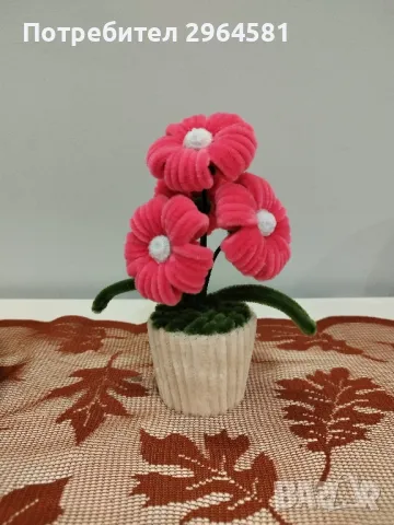 Ръчно изработени цветя в саксия от пухкава тел, снимка 11 - Декорация за дома - 48776758