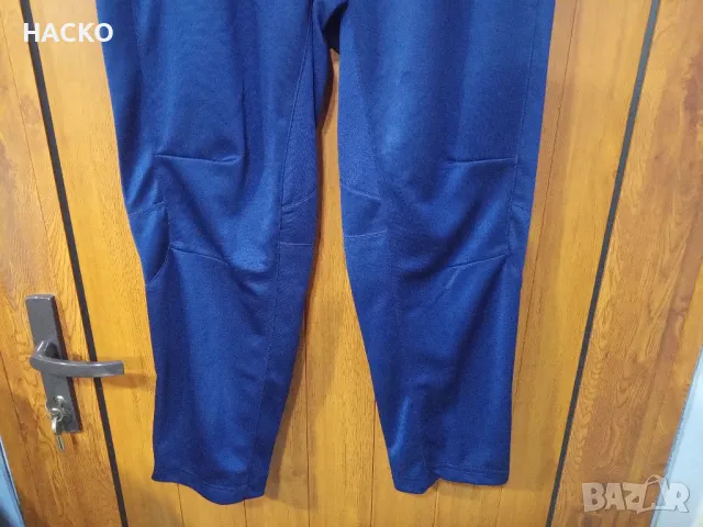 ПРОМО ЦЕНА PUMA Оригинална Долница на Италия Чисто Нова с Етикете Размер XL, снимка 2 - Спортни дрехи, екипи - 48363539