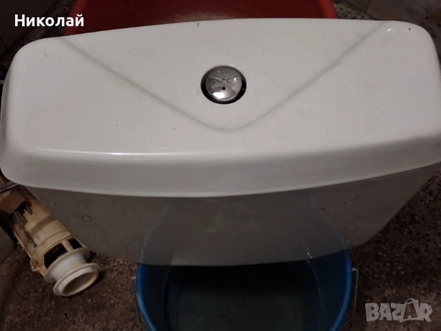 Тоалетно казанче порцеланово 