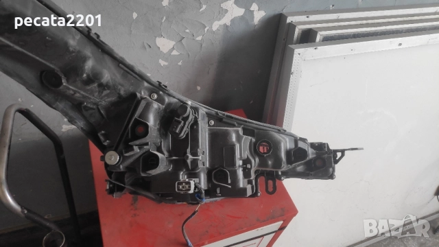 Продавам - оригинален ляв фар за Тойота CHR 2022 г, снимка 5 - Части - 51870809