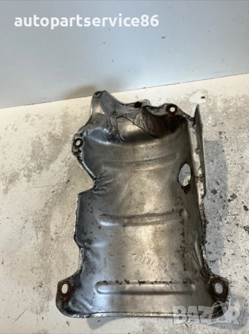 Топлоизолационен щит за Alfa Romeo GIULIETTA 1.6 M-Jet (2015) 55208003, снимка 3 - Части - 53257172