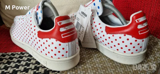 ADIDAS ORIGINALS PW STAN SMITH PHARRELL WILLIAMS RED POLKA DOT,номер 42, снимка 4 - Маратонки - 49941856