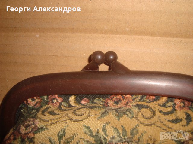 Стар ВИНТИДЖ КАЛЪФ от ПЛАТ БРОДЕРИЯ за ОЧИЛА или ДРУГИ НЕЩА РЕТРО ЧАНТИЧКА, снимка 3 - Антикварни и старинни предмети - 35953447