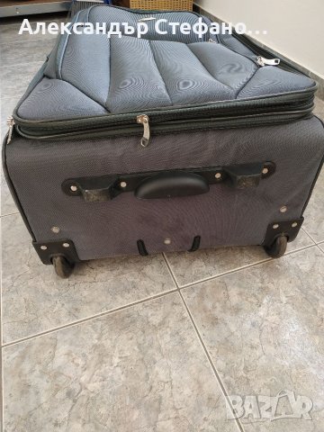 Голям куфар Grand Ghepard 28 инча, снимка 4 - Куфари - 41669079