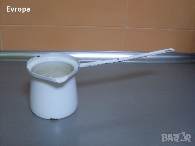 Старо българско емайлирано джезве- кафеник., снимка 8 - Антикварни и старинни предмети - 45584794