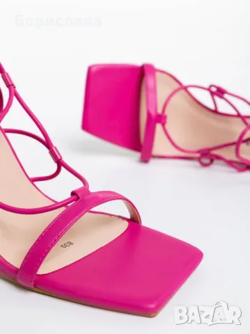 Сандали на ток, снимка 4 - Дамски обувки на ток - 47861599