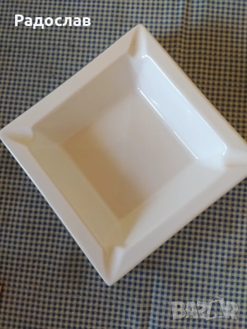 стар голям пепелник Hollywood , снимка 2 - Декорация за дома - 53743021