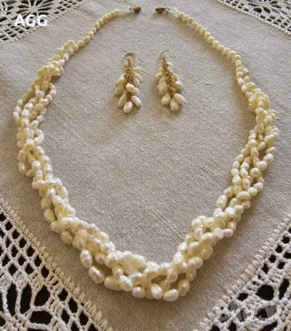 Нежен сет с перли, снимка 2 - Бижутерийни комплекти - 47818344