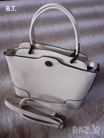 Продавам Дамска зелена пола - Размер S + Подарък Дамска кожена чанта - екрю цвят, снимка 5 - Поли - 53771363