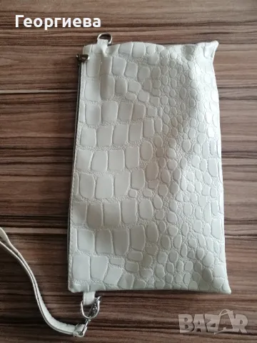 Дамска чанта Mango, снимка 4 - Чанти - 47321721