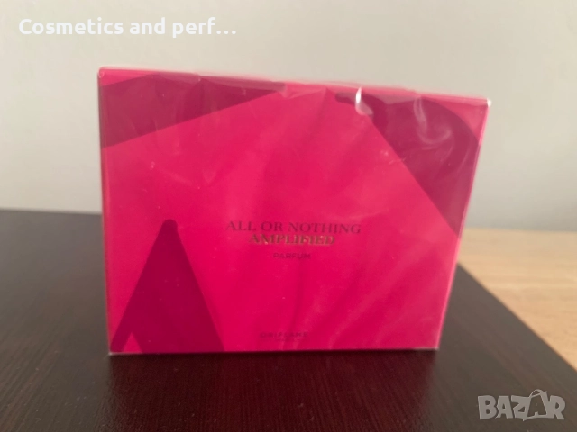 Дамски парфюм , снимка 2 - Дамски парфюми - 51699686