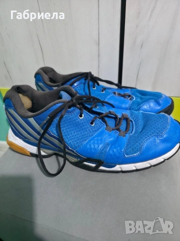 Adidas Volley Team 4 Номер 45, снимка 3 - Маратонки - 53528929