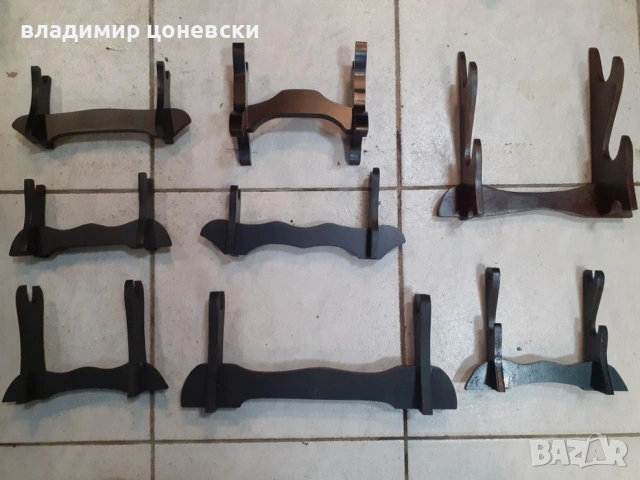 Дървена разглобяема стойка за нож,сабя,кортик,кама,пищов и др.