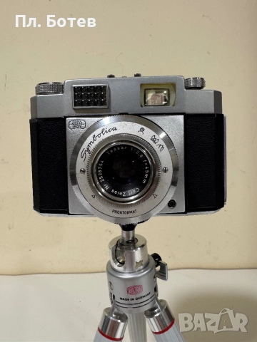 Фотоапарат със статив Zeiss Ikon, снимка 2 - Фотоапарати - 52643387