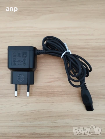 Зарядно за тримери Philips 15V, 5.4W