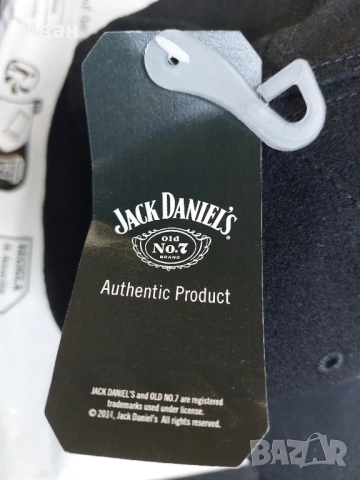 Оригинална зимна шапка Jack Daniels, снимка 3 - Шапки - 51584619