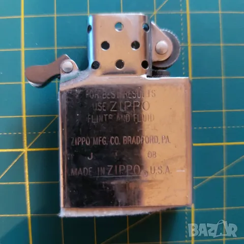 Zippo poker hand оригинал, снимка 4 - Други ценни предмети - 49611399