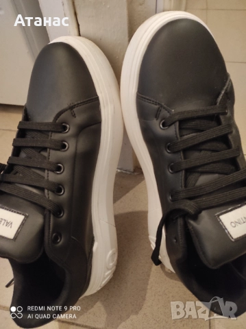 Продавам обувки , снимка 3 - Маратонки - 52198399