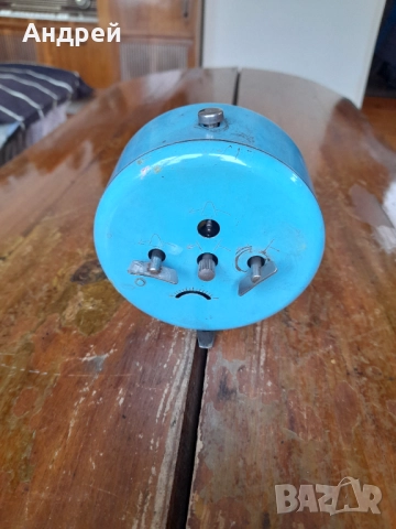 Стар настолен часовник,будилник Prim, снимка 4 - Антикварни и старинни предмети - 52309894