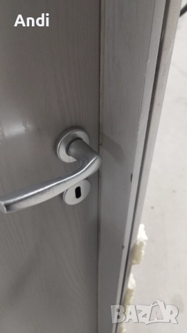 Врата интериорна  с каса брава  дръжки и ключ  90/214см дясна, снимка 9 - Дограми - 52769348