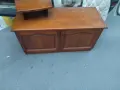 Дървено шкафче масив, снимка 1