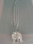 Продавам старинно,стилно и красиво слонче-колие.Порцелан и мед., снимка 2