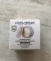 Нова пудра Laura Mercier Mini , снимка 1