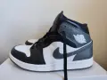Високи сникърси Air Jordan - размер EU-40,5, снимка 11