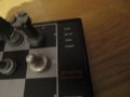 Стар колекционерски електронен шах  schneider genada sphinx chess произведен 1990г с  батерии 4хАА , снимка 3