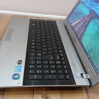 Лаптоп i3  Samsung RV520 , снимка 4 - Лаптопи за дома - 44648029