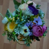Букетчета от изкуствени цветя , снимка 2 - Изкуствени цветя - 42030816