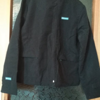 Ново тънко яке, снимка 1 - Детски якета и елеци - 36334264