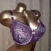 Hunkemoller 90 D Дантелен сутиен цвят бордо , снимка 3 - Бельо - 39299946