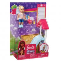 BARBIE FAMILY BABYSITTERS Комплект за игра с кукла бебе FXG94