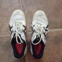 Asics волейболни маратонки , снимка 1 - Спортни обувки - 41314757