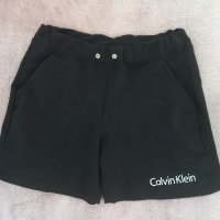 шорти calvin klein, снимка 1 - Къси панталони и бермуди - 42536557