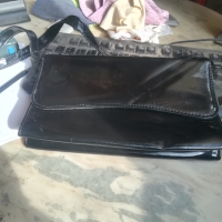 дамска чанта и портофел, снимка 1 - Портфейли, портмонета - 36083927