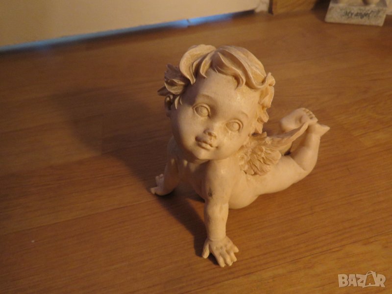 Старинна фигурка сладко седящо ангелче, херувим, херувимче  - подари нежност, щастие и любов ангел , снимка 1