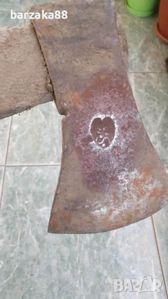Стар Топор с маркировки, снимка 1